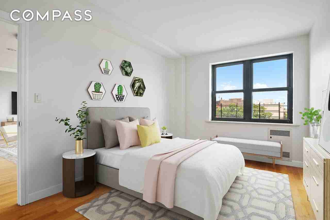 599 4th Ave #3A - Photo 3 of 7