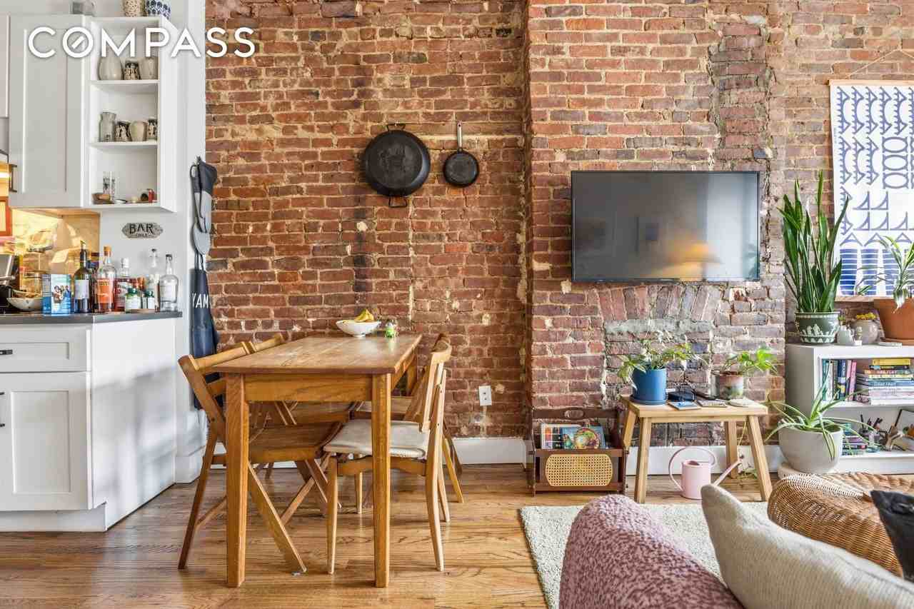 356 Halsey St #2 - Photo 3 of 9