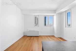 2416 Queens Plz S - Photo 1 of 1