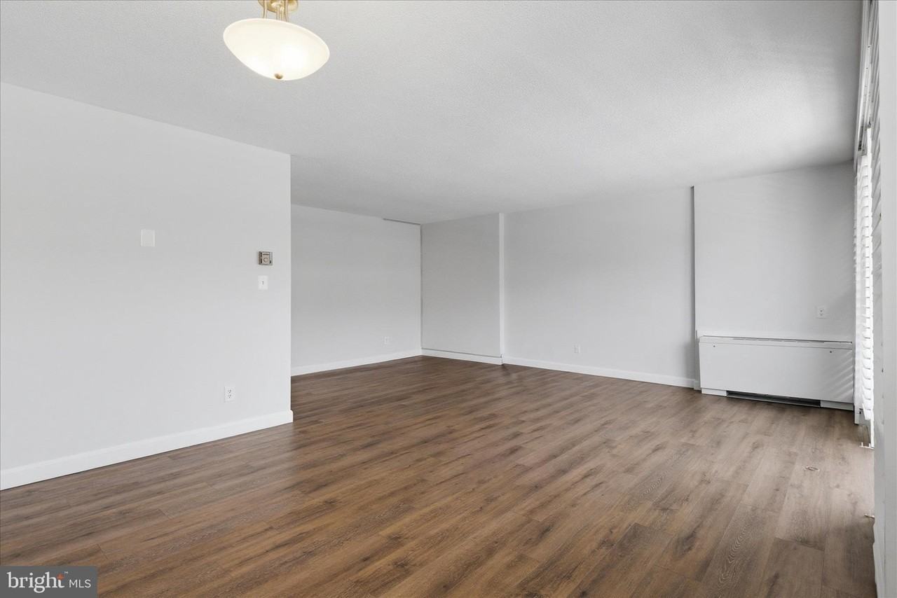 1301 S Arlington Ridge Rd #308 - Photo 6 of 26