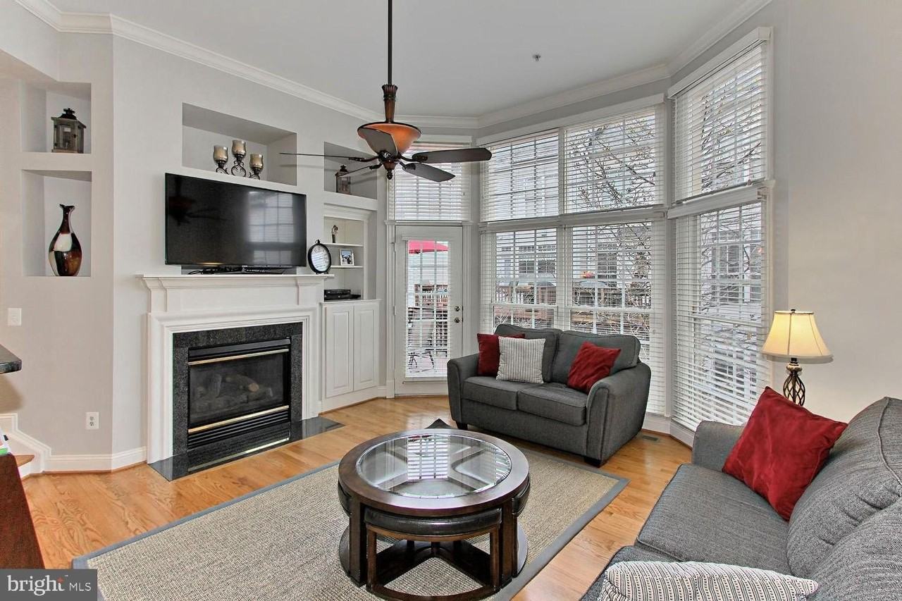 5238 Bessley Pl - Photo 2 of 32