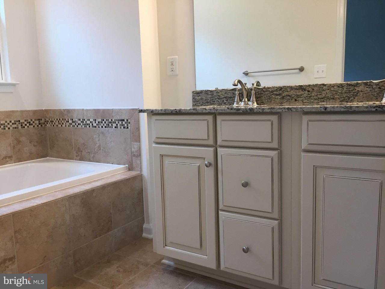 10749 Hinton Way - Photo 7 of 18