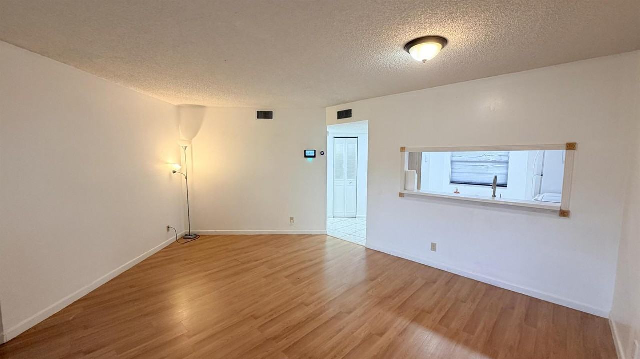 6475 West Oakland Park Boulevard #104 - Photo 6 of 6