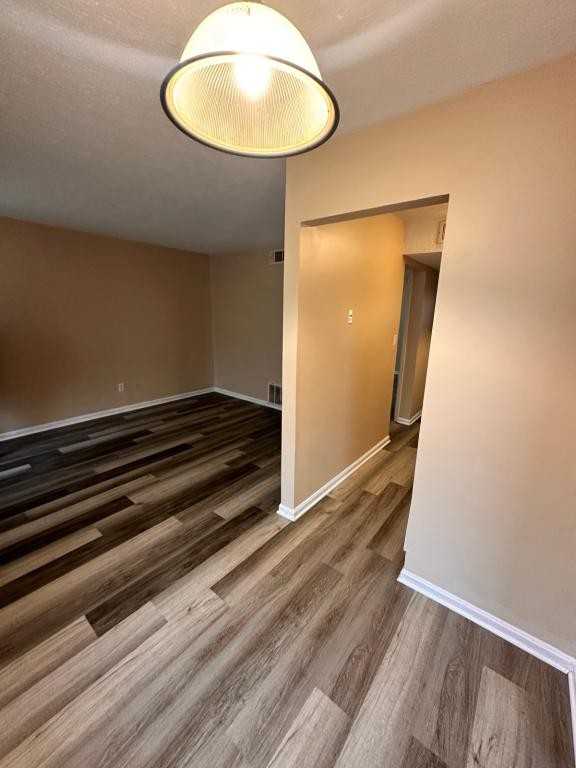 3422 Shagbark Rd - Photo 4 of 8