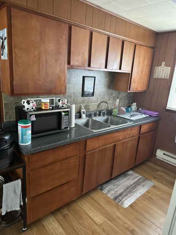 935 Westwood Ct - Photo 4 of 9