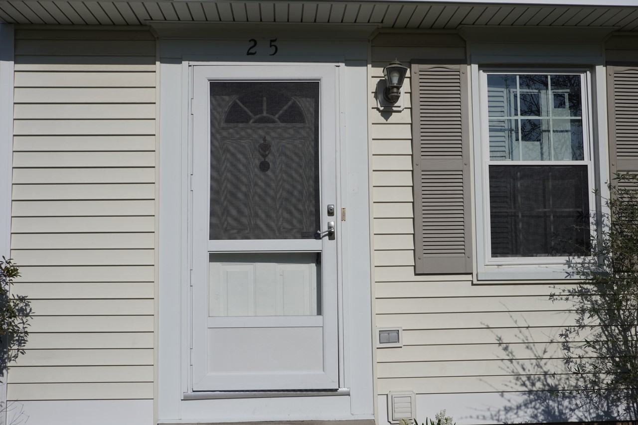 25 Stillwood Circle - Photo 3 of 37