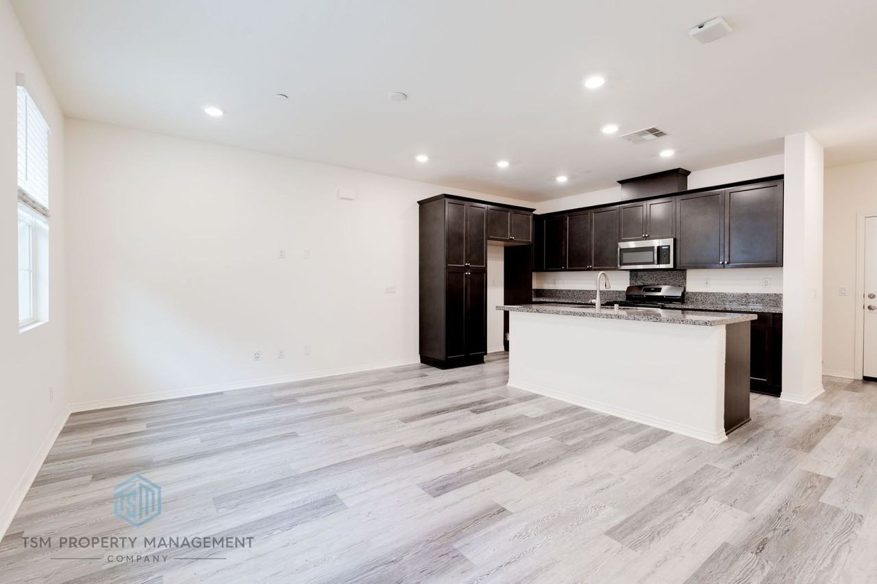 7099 Vernazza Pl - Photo 2 of 23