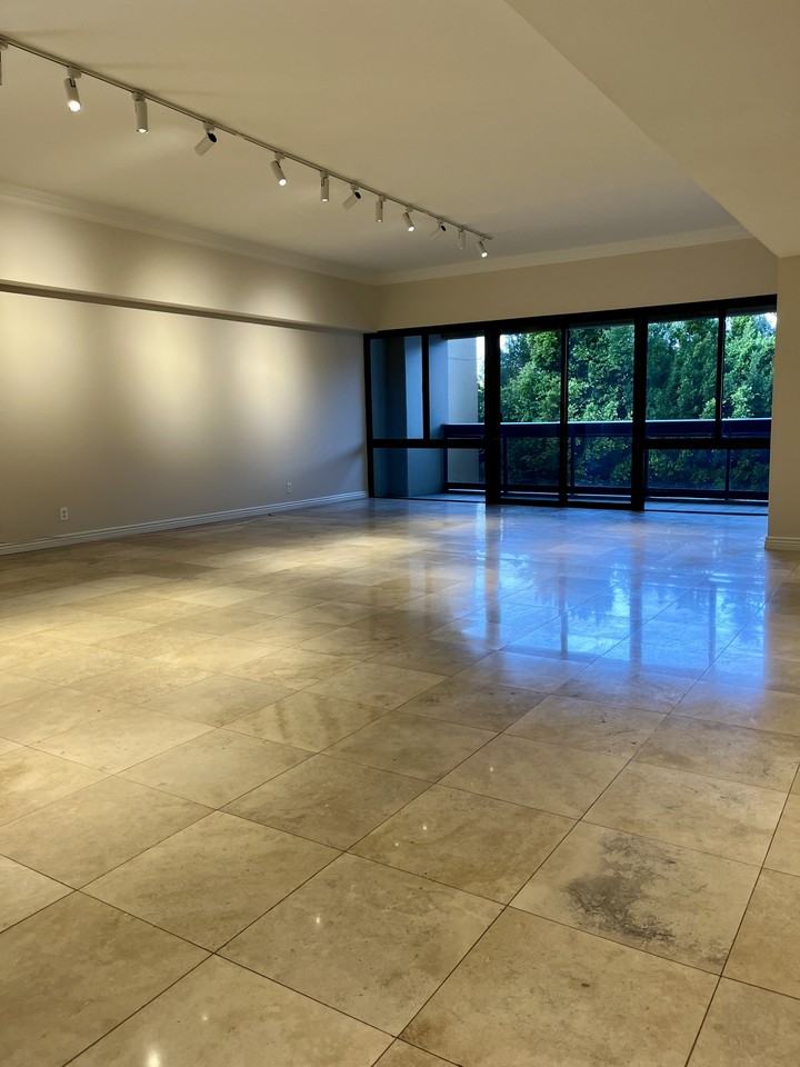 10445 Wilshire Boulevard #305 - Photo 2 of 22