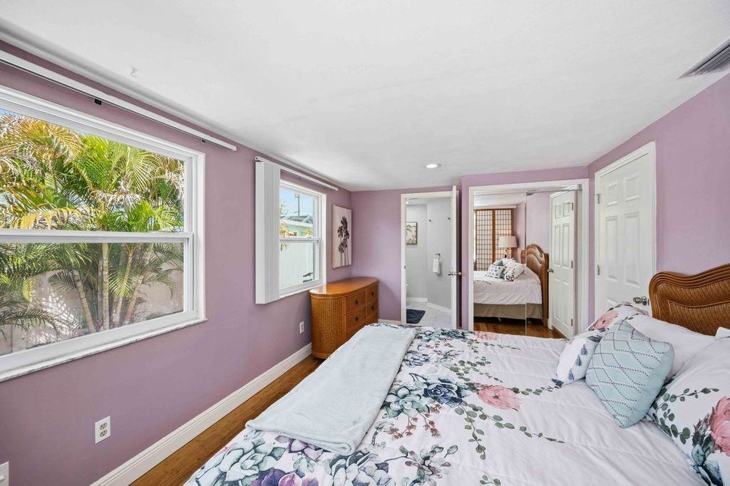 370 E Fray St - Photo 6 of 12