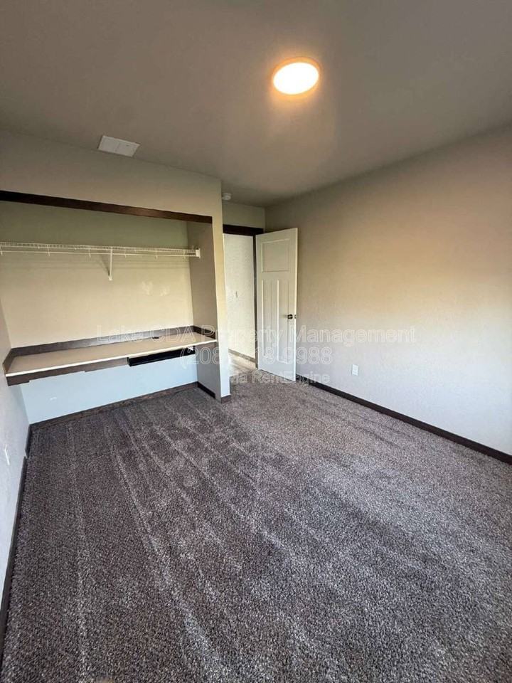 12905 N Bushel St - Photo 6 of 10