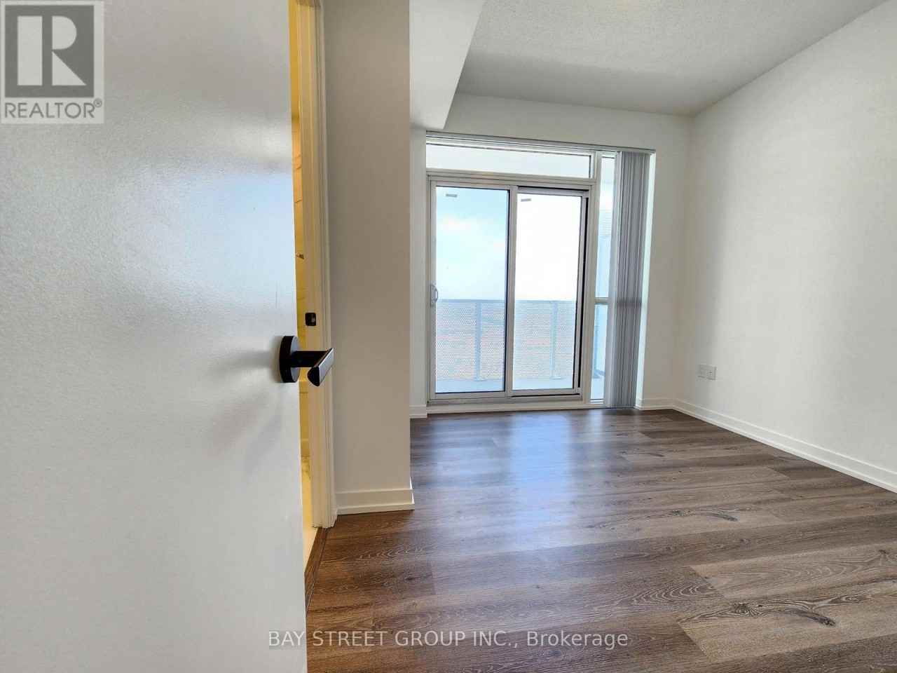 28 Interchange Way #2203 - Photo 6 of 11