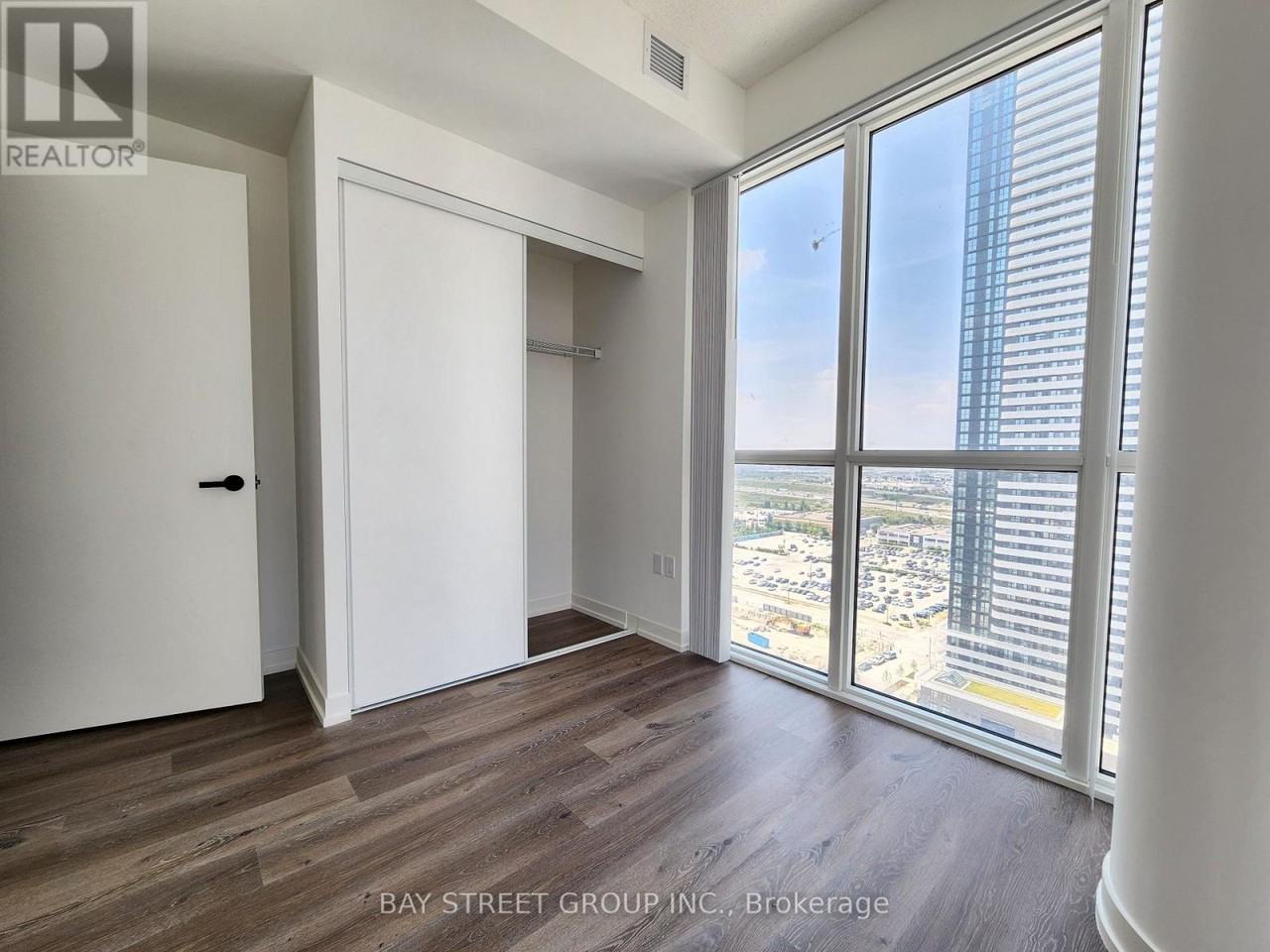 28 Interchange Way #2203 - Photo 7 of 11