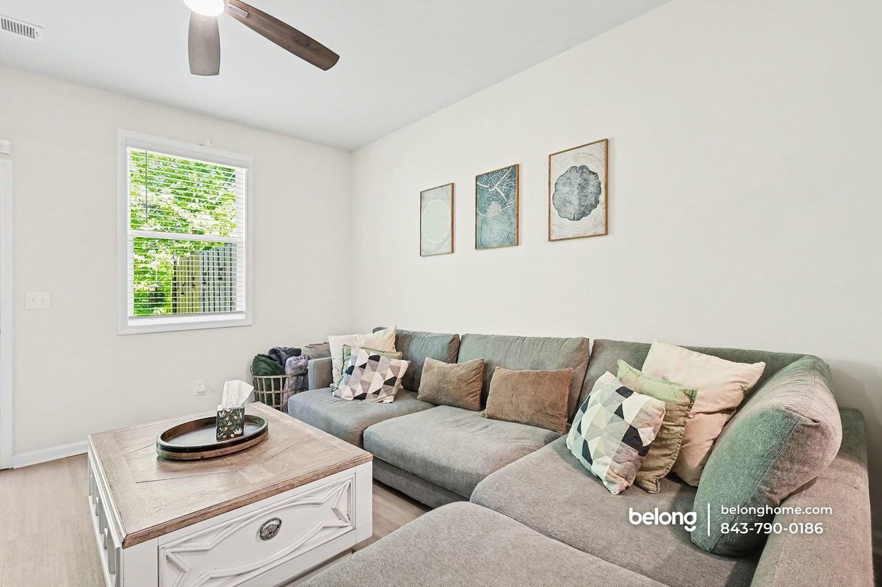 203 Norse Creek Dr - Photo 5 of 18