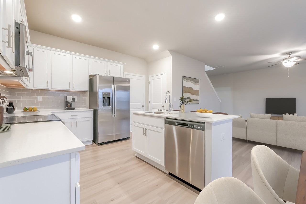 3317 SE Lilac Creek Trail - Photo 3 of 39