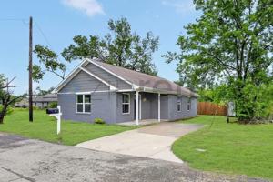 featured image of 317 Jones St