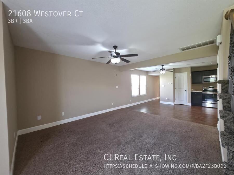 21608 Westover Ct #CT - Photo 3 of 11