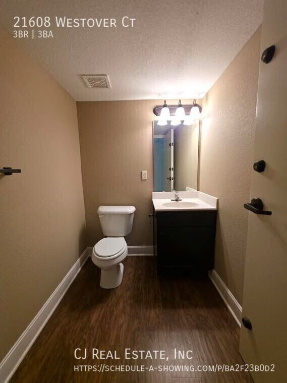 21608 Westover Ct #CT - Photo 5 of 11