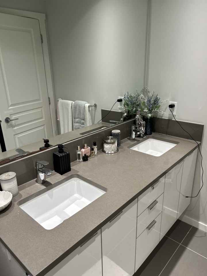 5883 Barker Ave - Photo 7 of 17