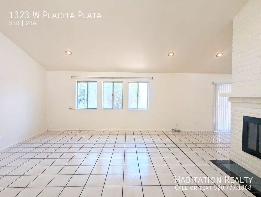 1323 W Placita Plata - Photo 3 of 23