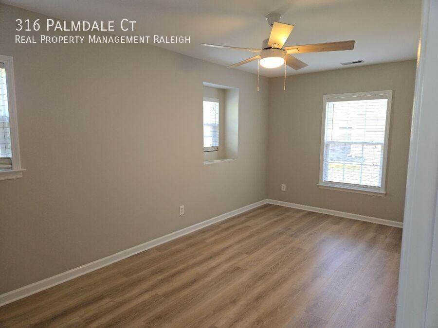 316 Palmdale Ct - Photo 6 of 11