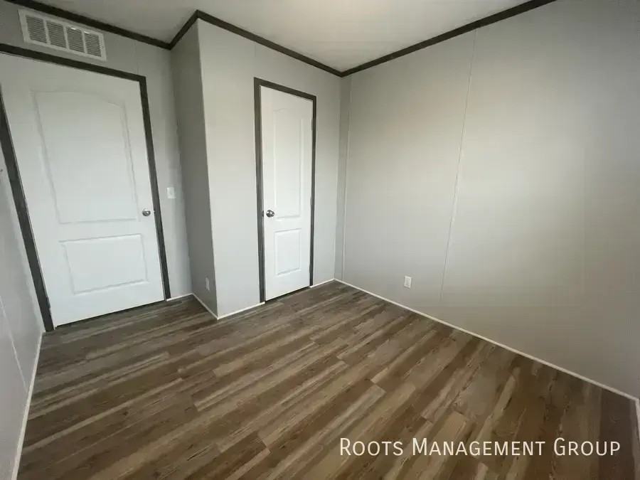 69 Elm St #69 - Photo 4 of 9