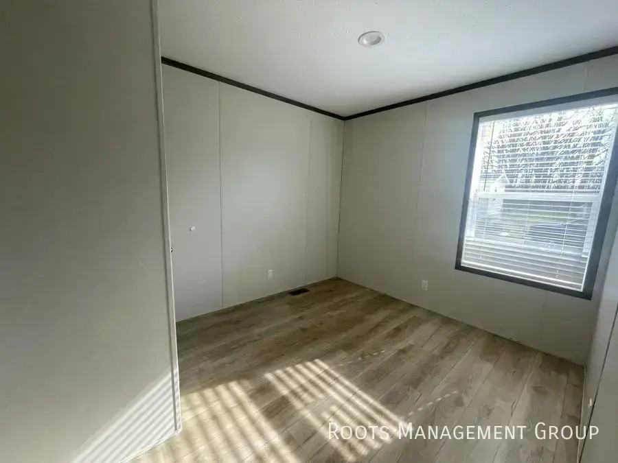 69 Elm St #69 - Photo 5 of 9