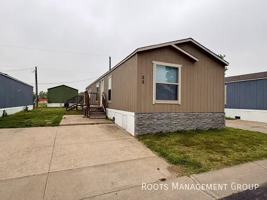 featured image of 1909 S Anna St #25