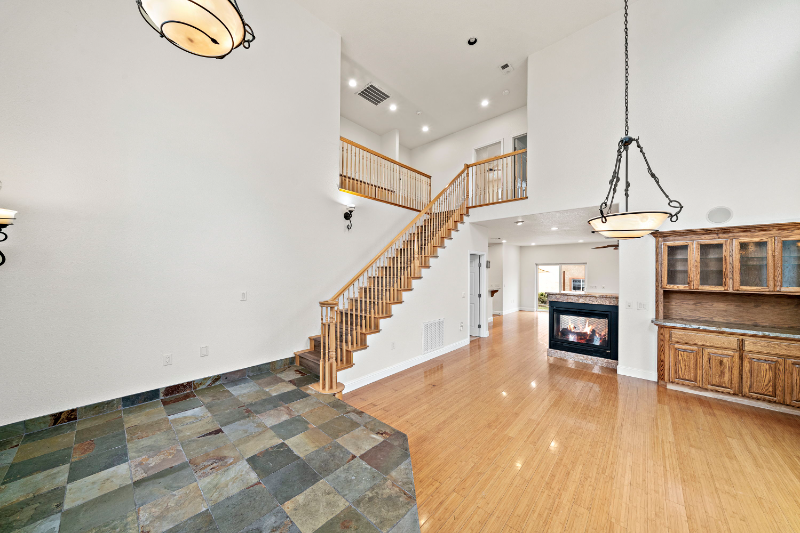 8661 Elm Ave - Photo 7 of 36