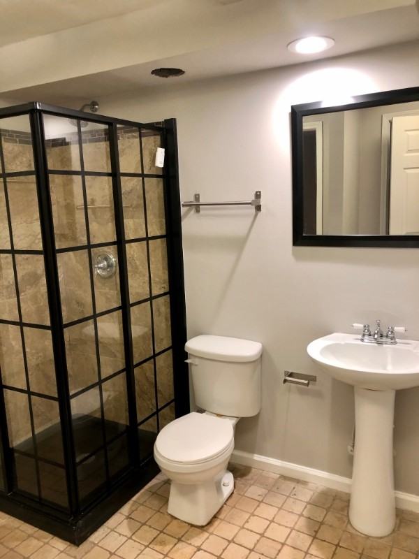 866 Moreland Ave Se #2 - Photo 3 of 19