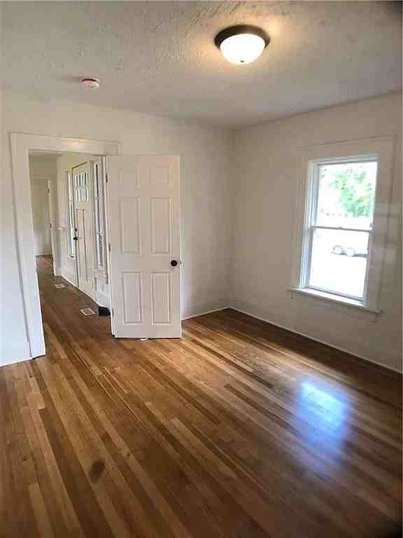 816 Grandview Ave - Photo 7 of 11