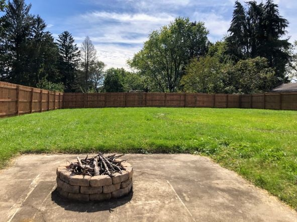 1180 Duncan Ave - Photo 4 of 31