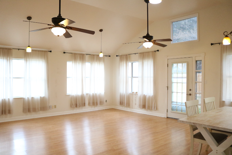 7102 Moat Cv - Photo 3 of 22