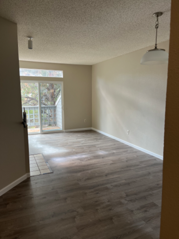 7412 Singing Hills Dr - Photo 3 of 8
