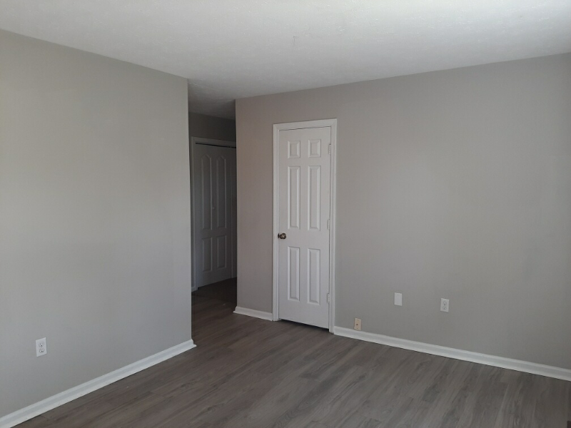 103 Molloy Ct #103 - Photo 4 of 8