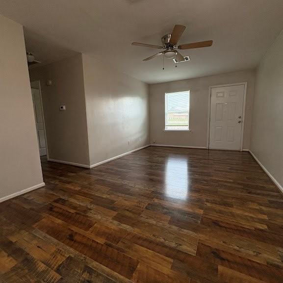 1301 Stadium Dr - Photo 5 of 11