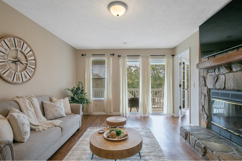 1006 Brookhollow Dr #9 - Photo 2 of 15