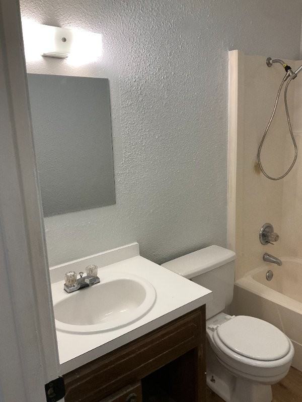 1501 N 7th Ave #12 - Photo 6 of 6