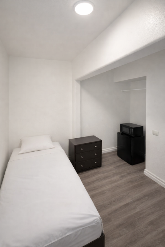 536 5th Ave - Photo 2 of 8