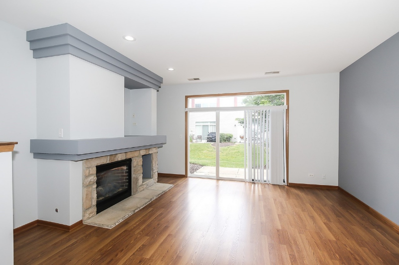 720 Woodewind Dr - Photo 3 of 20