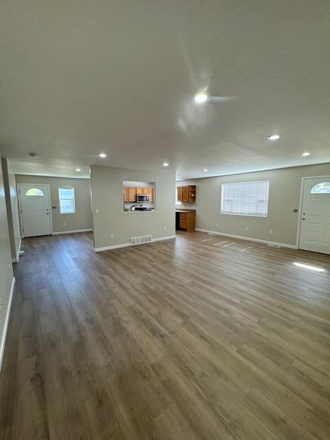 724 S Melrose St #724 - Photo 5 of 16