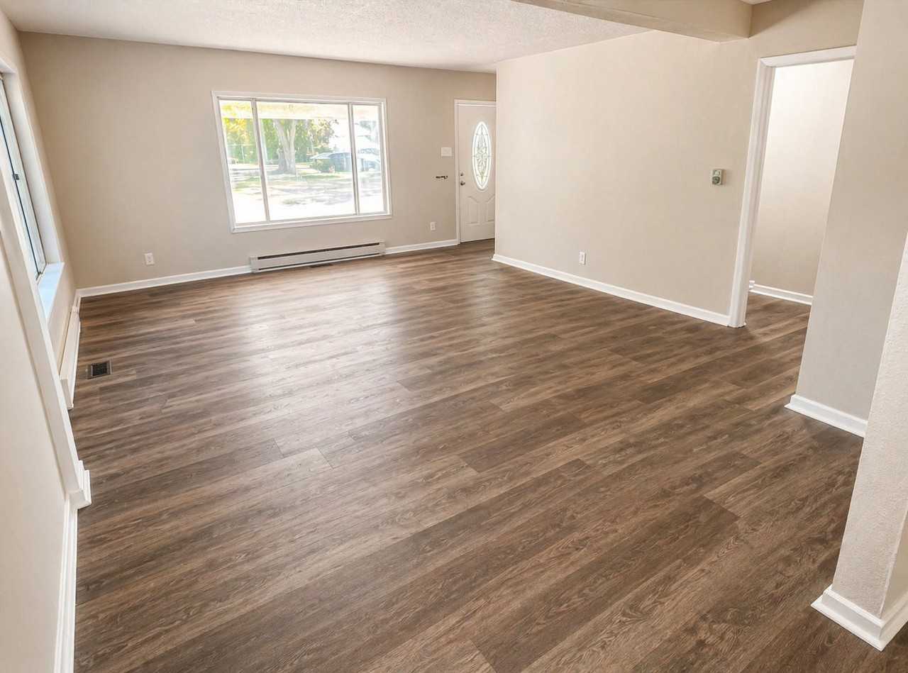 2317 Cedar St - Photo 4 of 7