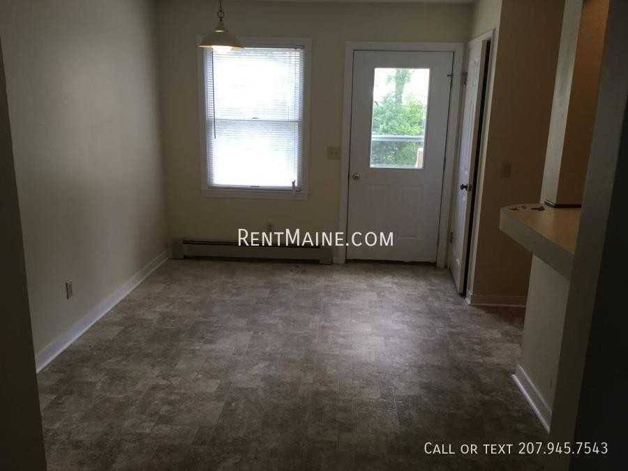 63 Valley View Ln #C - Photo 3 of 14