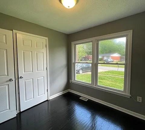 5601 Littleridge Dr - Photo 5 of 15