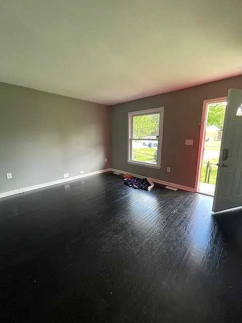 5601 Littleridge Dr - Photo 7 of 15