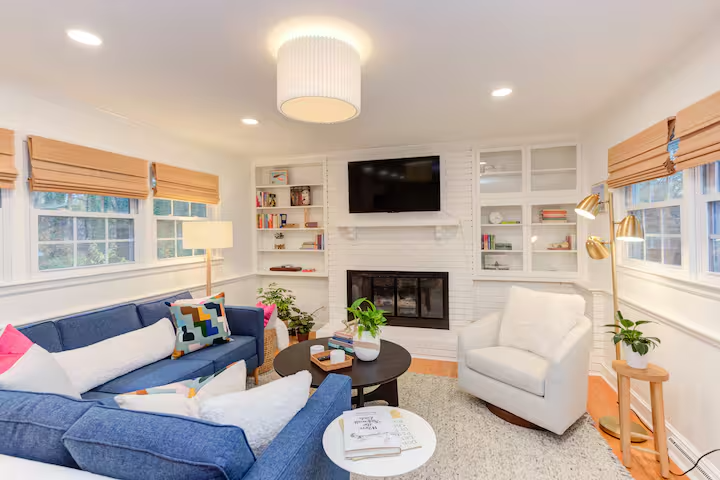 107 S Wyrick St - Photo 4 of 20