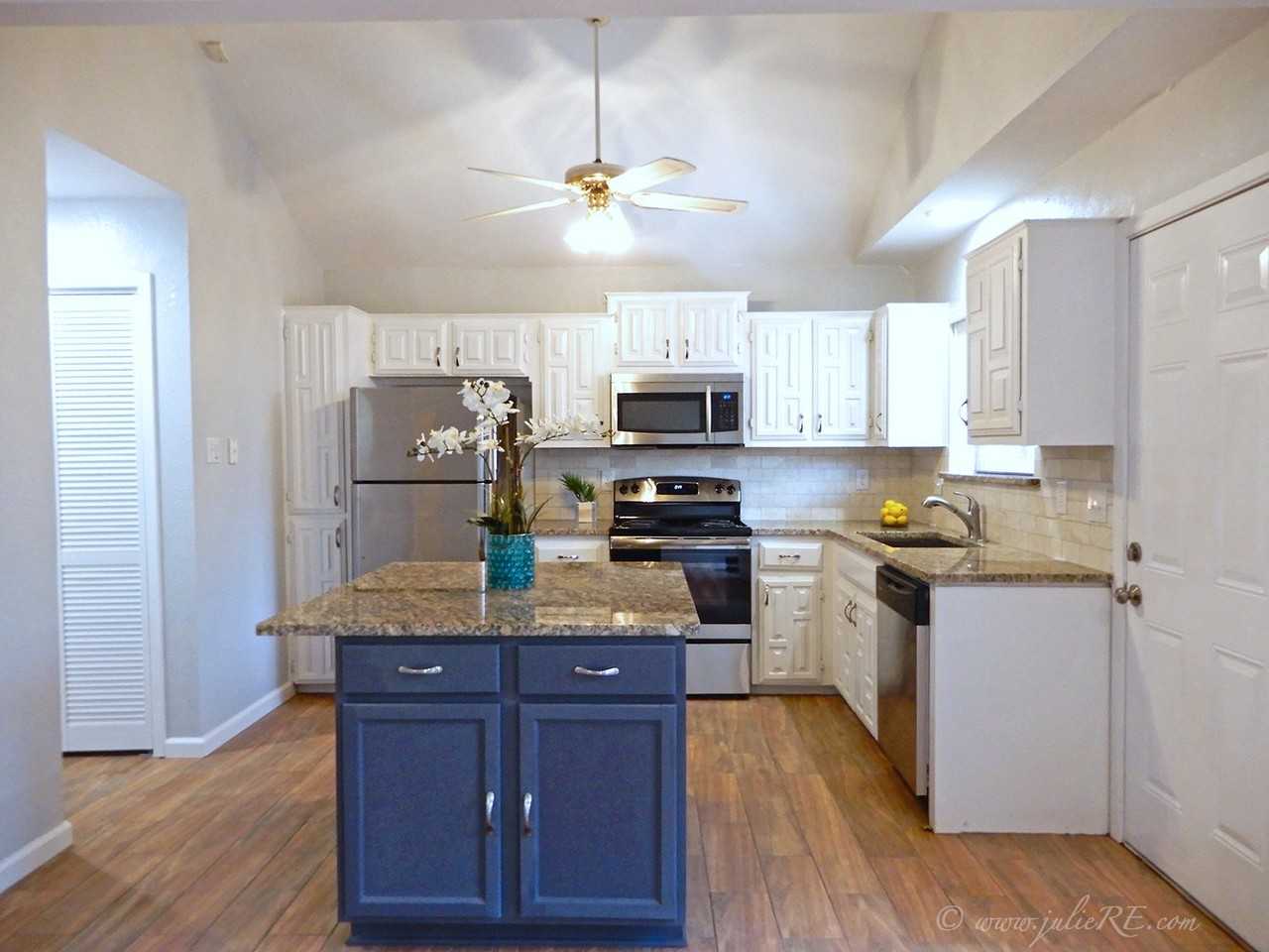 3636 Country Club Dr W - Photo 7 of 41