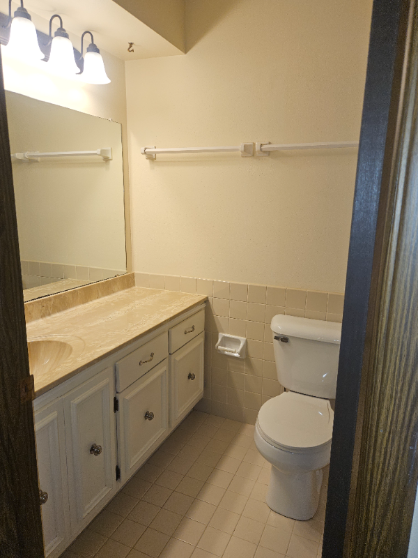 11828 W North Ave #8 - Photo 2 of 5