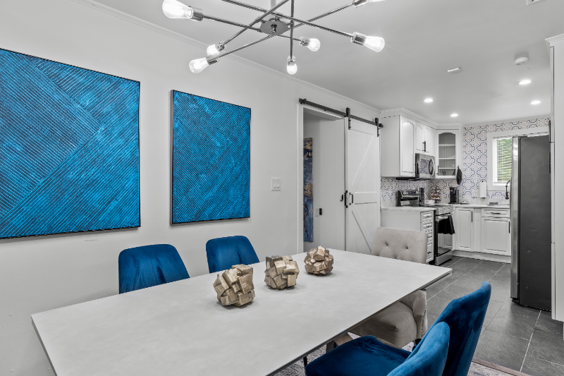 3021 Botany St - Photo 3 of 19