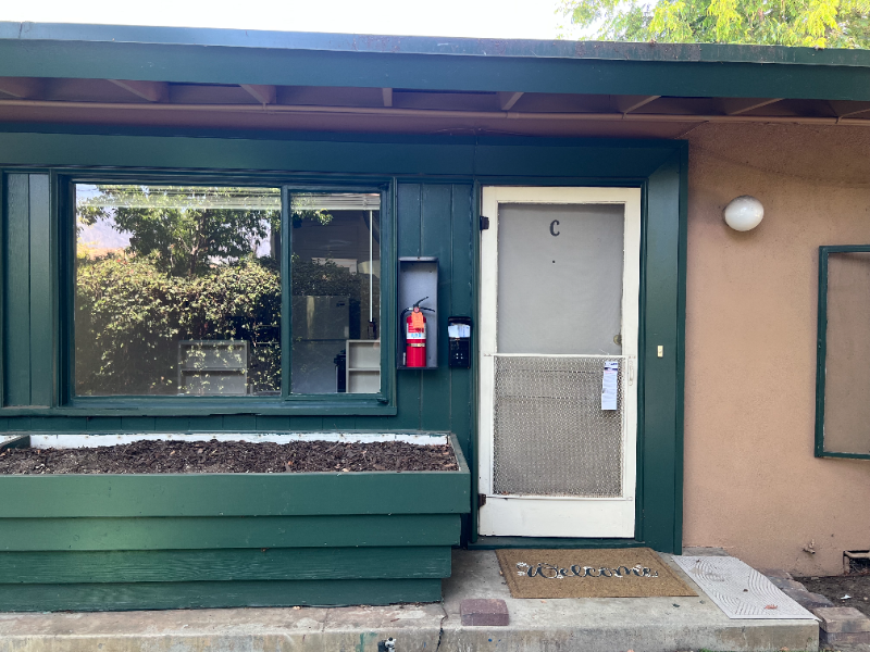 580 N Madison Ave #C - Photo 2 of 14