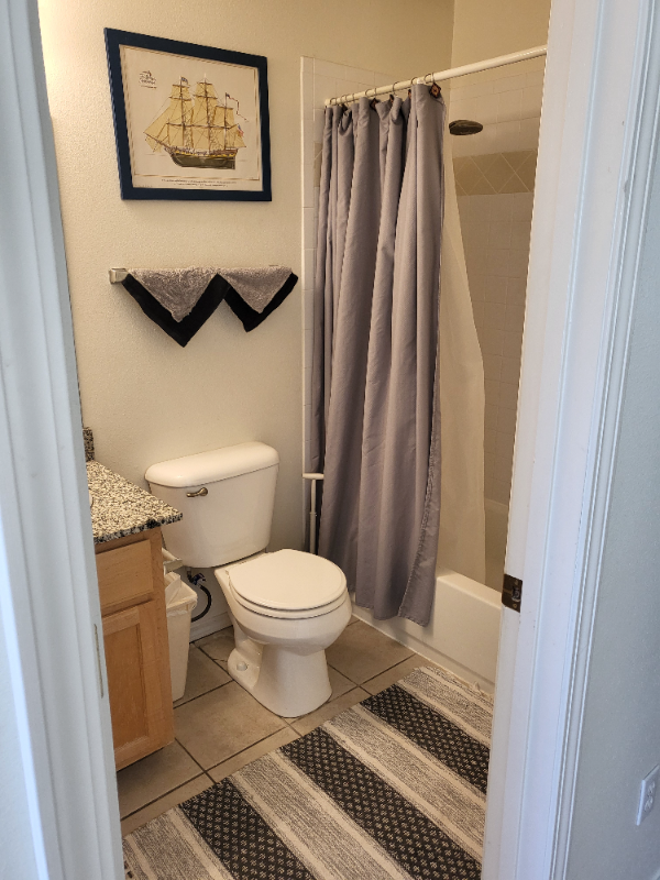 4747 Spanish Sun Ave Ne - Photo 4 of 16